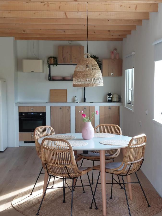 Op de Boerderie Bed and Breakfast Noordgouwe Buitenkant foto